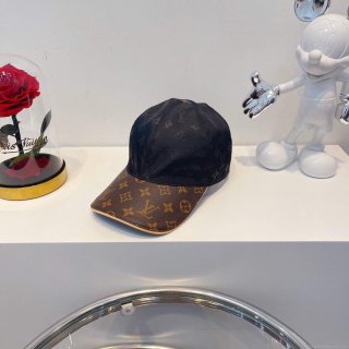 LV L60010 Louis Vuitton Hats Designer LV Cap Sun Hat