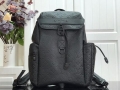 LV M43680 Louis Vuitton Discovery Backpack Black