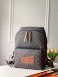 LV M45218 Louis Vuitton Discovery Backpack Black