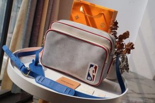 Lv M45583 Louis Vuitton NBA Joint Series Nil Messenger M45584 Bag Antartica