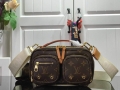 LV M45672 Louis Vuitton Geronimos Bag Monogram