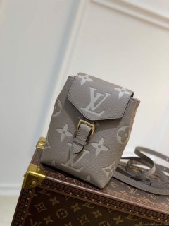 LV M45764 Louis Vuitton Tiny Backpack M80738 Gray