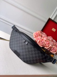 LV N40187 Louis Vuitton Discovery Bumbag Damier Graphite