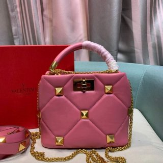 Valentino 0097S Small Roman Stud The Handle Bag In Nappa Pink