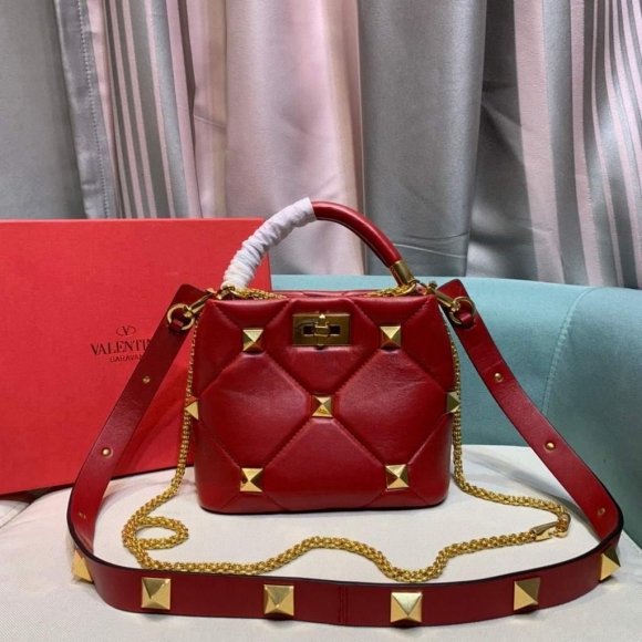 Valentino 0097S Small Roman Stud The Handle Bag In Nappa Red