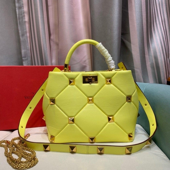 Valentino 2021 Roman Stud The Handle Bag In Nappa 0097L Yellow