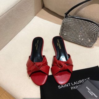 Yves Saint Laurent Bianca Flat Mules In Smooth Leather Red 30153