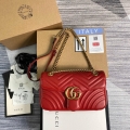 Gucci 443497 GG Marmont Matelassé Shoulder Bag Red