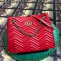 Gucci 453569 GG Marmont Matelassé Shoulder Bag Red