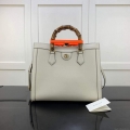 Gucci Diana medium tote bag Gucci 655658 White