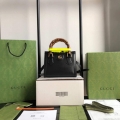 Gucci Diana Mini tote bag top handle bag Gucci 655661 Black