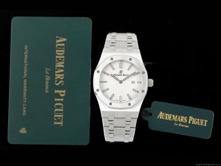 Audemars Piguet Women’s 67650ST Royal Oak Quartz AP600126