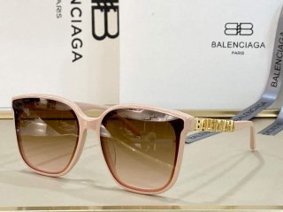 Balenciaga 628247 Dynasty Cat Sunglasses Weekend Butterfly Sunglasses B990236