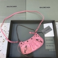 Balenciaga 6940271VG9 Le Cagole Mini Multipouch in Pink Crocodile