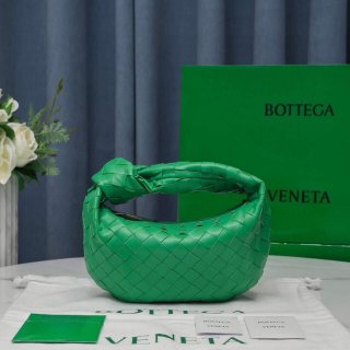 Bottega Veneta BV 651876 mini Jodie Parakeet