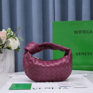 Bottega Veneta BV 651876 mini Jodie Wine Red