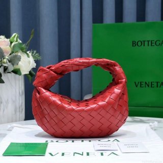 Bottega Veneta BV 651876 mini Jodie Red