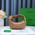 Bottega Veneta BV 651876 mini Jodie Borwn