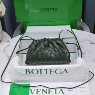 BV 585852 Bottega Veneta Mini Pouch intrecciato leather clutch with strap Dark Green