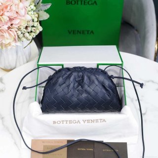 BV 585852 Bottega Veneta Mini Pouch intrecciato leather clutch with strap Navy Blue