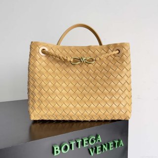 Bottega Veneta BV 743572 Medium Andiamo Light Brown