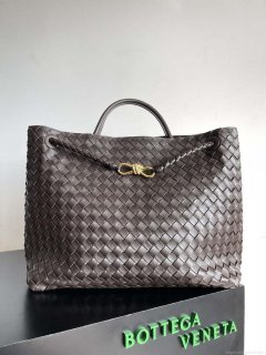 Bottega Veneta BV 743575 Large Andiamo Dark Brown