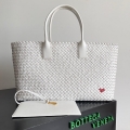 Bottega Veneta BV 608811 Large Cabat Bag Bv0010