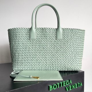 Bottega Veneta BV 608811 Large Cabat Bag Bv0015