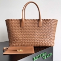 Bottega Veneta BV 608811 Large Cabat Bag Bv0032