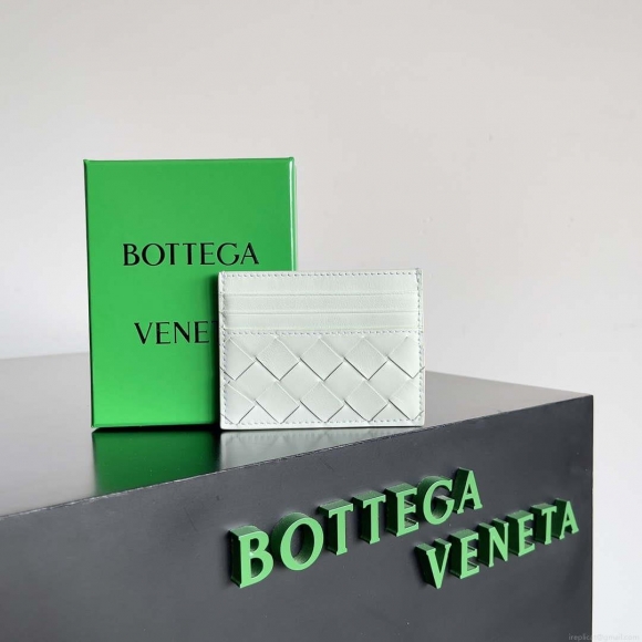 Bottega Veneta BV 743209 Intrecciato Credit Card Case bv70023