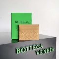 Bottega Veneta BV 743209 Intrecciato Credit Card Case bv70026