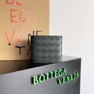 Bottega Veneta BV 743211 Intrecciato Bi-Fold Wallet BV70051