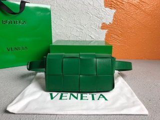 Bottega Veneta BV 639367 Belt-Cassette 55869 Bag Dark Green