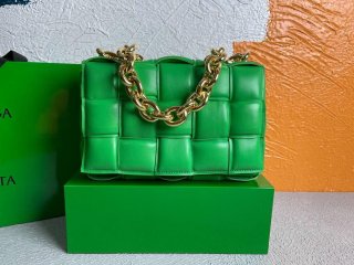 Bottega Veneta BV 20206 Chain Cassette 631421 Grass Green Gold