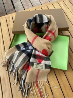 Burberry Scarves Classic Scarf B87395