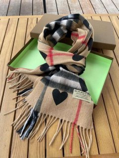 Burberry Scarves Classic Scarf B87396