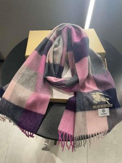 Burberry Scarves Classic Scarf B87402