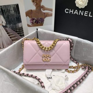 Chanel A86092 WOC 19 Chain Wallet Bag Lambskin Light Pink