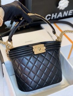 Chanel AP2902 Bucket Bag with Chain Chanel Lambskin Black