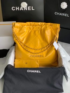 Chanel 22 Large Handbag Shiny Calfskin Gold-Tone Metal AS3262 Yellow