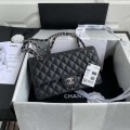 Chanel A01112 Flap Handbag Classic bag Grained shiny Calfskin Black Silver