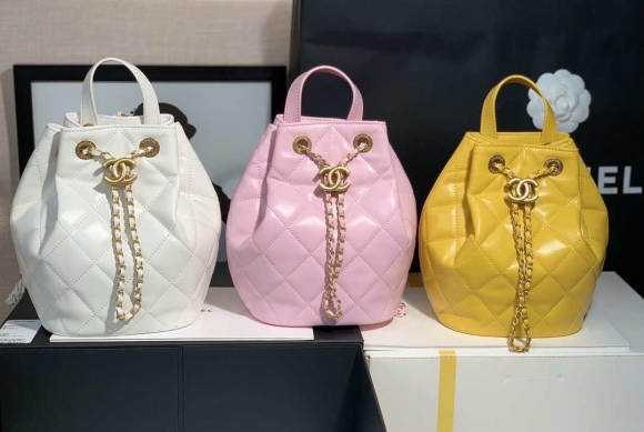 Chanel AS2318 Bucket Bag Lambskin White