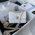 Chanel AS3580 Small Flap Bag Lambskin Lambskin & Gold-Tone Metal White