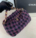 Chanel AS3564 MAXI HOBO BAG Wool Tweed & Gold-Tone Metal Purple