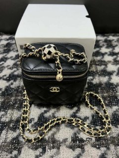 Chanel AP1447 Small Vanity With Chain Calfskin Black