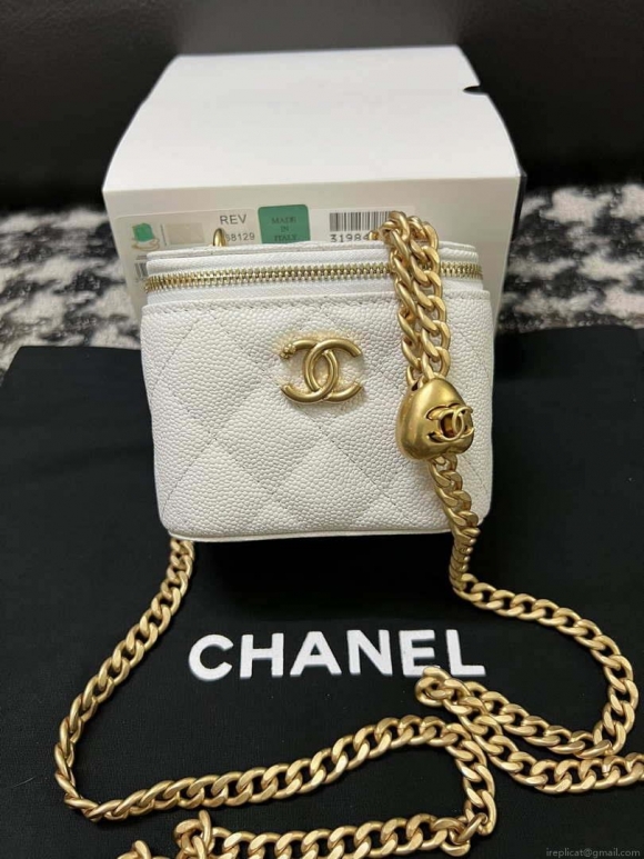 Chanel AP3203 Clutch With Chain Grained Calfskin White