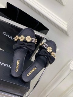 Chanel G40132 Women’s Slippers Shoes Lambskin C90201