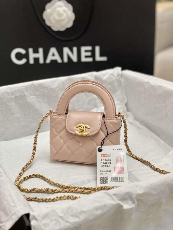 Chanel AP3435 Shiny aged calfskin & gold-tone metal Pink