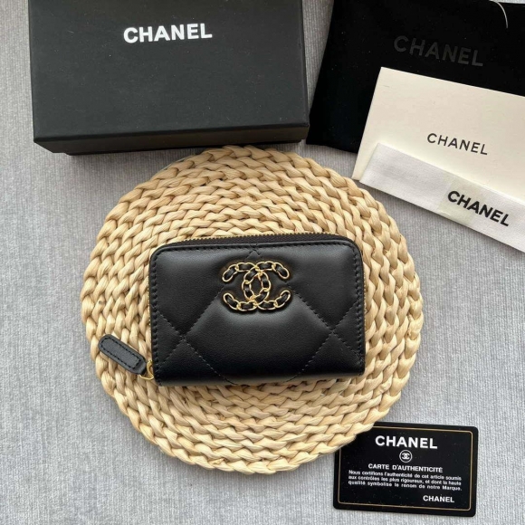 Chanel AP0945 CARD HOLDER Lambskin Black