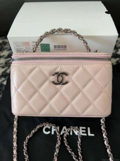 Chanel AP3593 Shiny Crumpled Calfskin Strass & Ruthenium-Finish Metal Pink